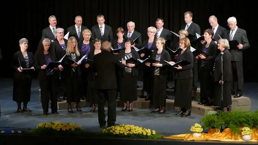 MePZ župnije Črna na Koroškem vabi na Božično novoletni koncert