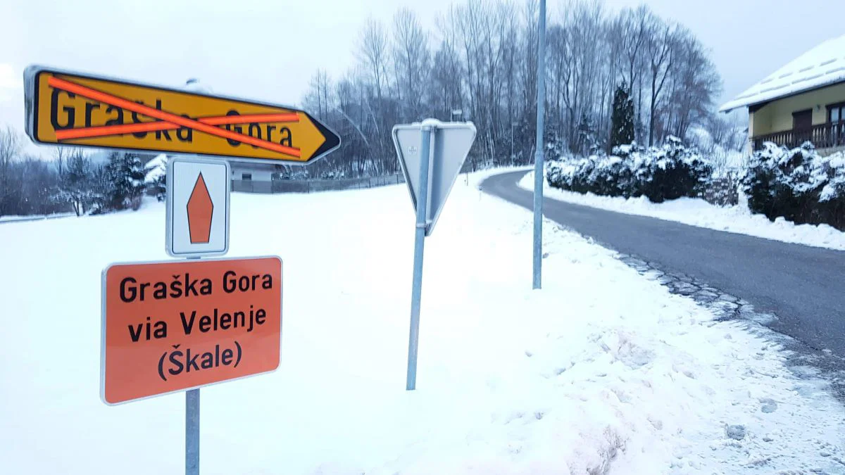 Cesta prek Graške gore ostaja zaprta do konca marca
