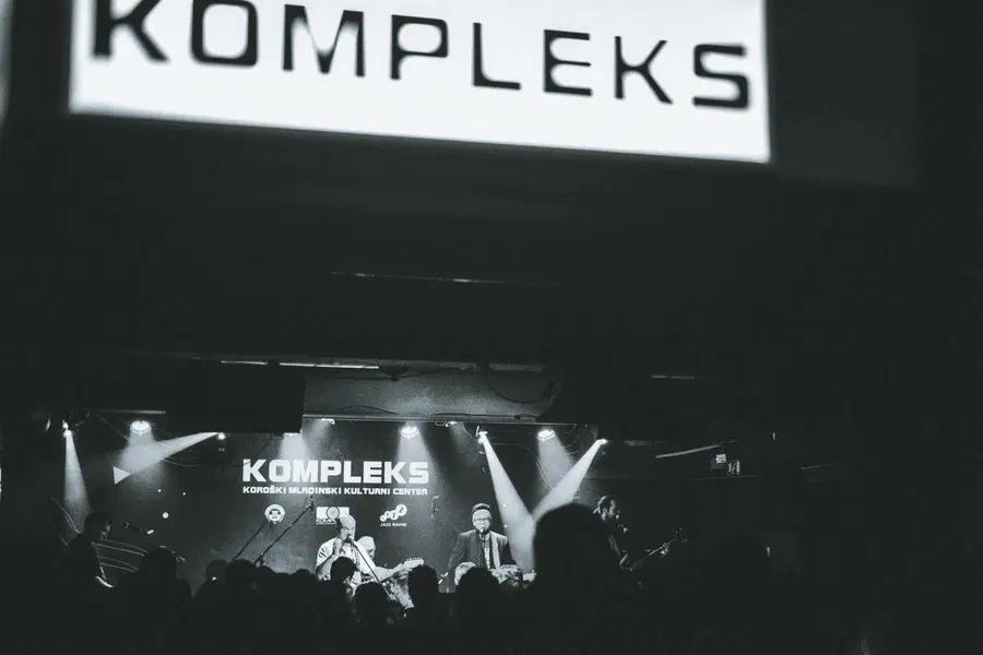 Kmkc Kompleks vabi na Boom living room