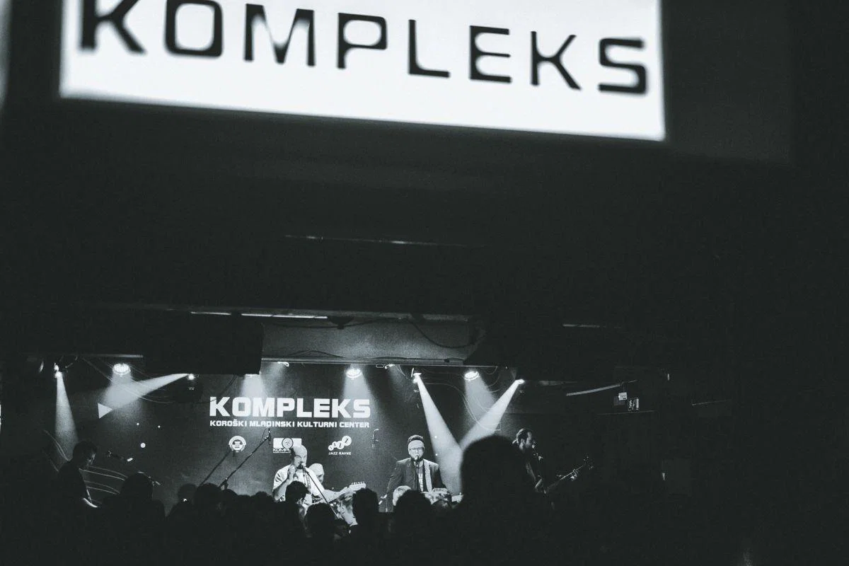 Kmkc Kompleks vabi na Boom living room