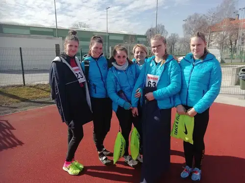Članice AK Slovenj Gradec na državnem prvenstvu do dveh osebnih rekordov in treh medalj