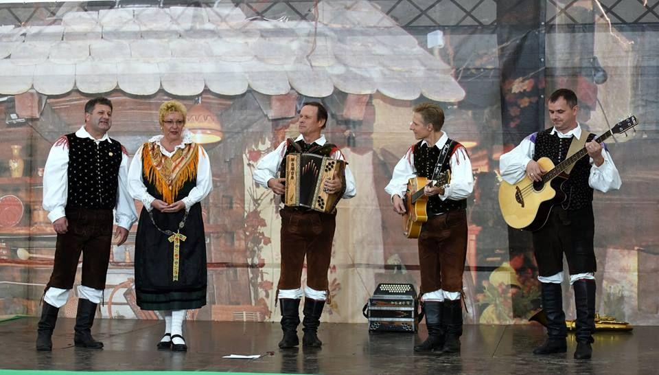 Ansambel Braneta Klavžarja vabi na Parado domačih Koroškega radia