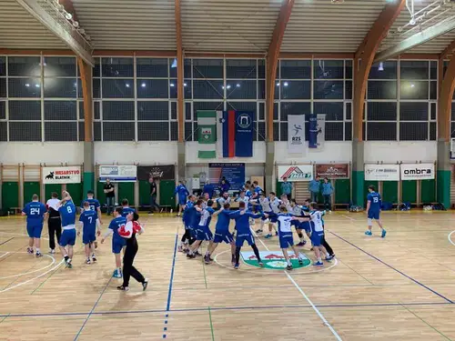 Slovenjgradčani Mokercu nasuli kar štirideset golov