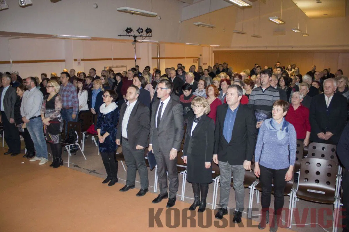 VIDEO in FOTO: V Mislinji s kulturnim programom počastili današnji praznik