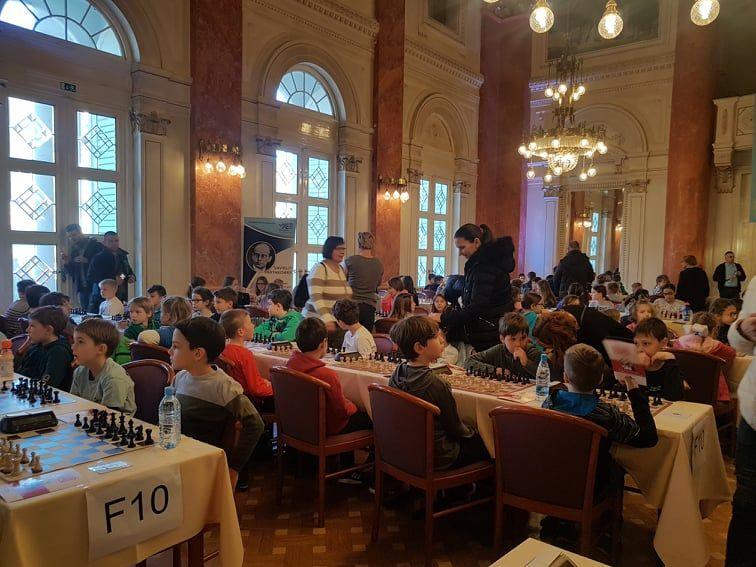 Korošci med najuspešnejšimi na mladinskem državnem prvenstvu v šahu