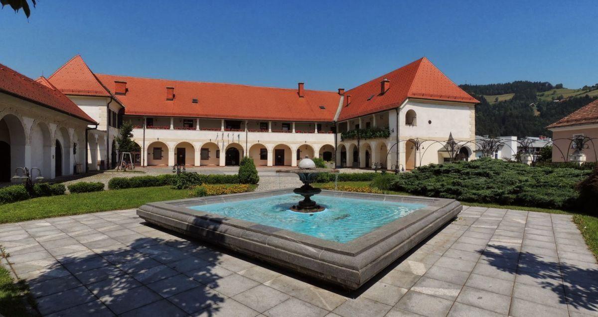 Z novim letom prehod na nov način sofinanciranja skupnih občinskih uprav (ozadje)