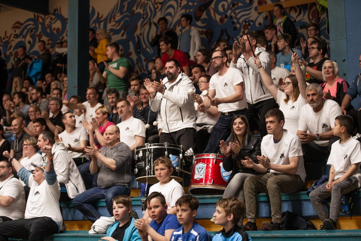 "Prvoligaški derbi" v Slovenj Gradcu pripadel Slovanu