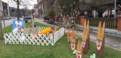 FOTO: Velika noč že trka na vrata. Na ogled izvirne velikonočne dekoracije in unikatni pirhi