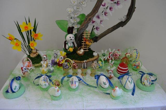 FOTO: V Dravogradu na ogled približno 1400 unikatnih pirhov in drugih ročnih del