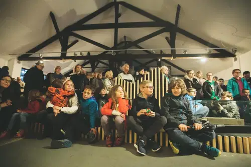 FOTO: V Štauhariji so z animiranim filmom železarstvo predstavili tudi najmlajšim