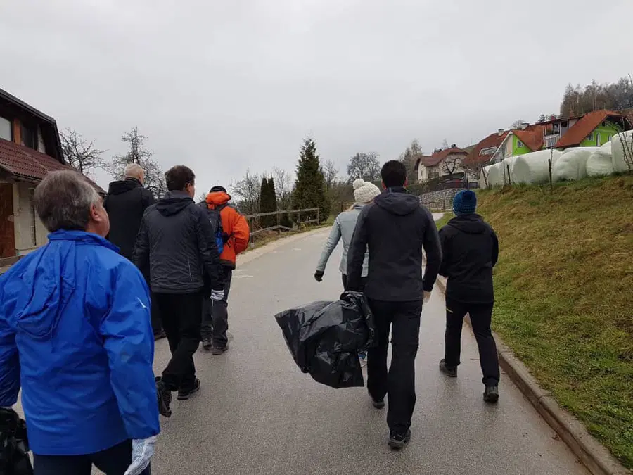Na Koroškem potekajo številne čistilne akcije z bogatim spremljevalnim programom