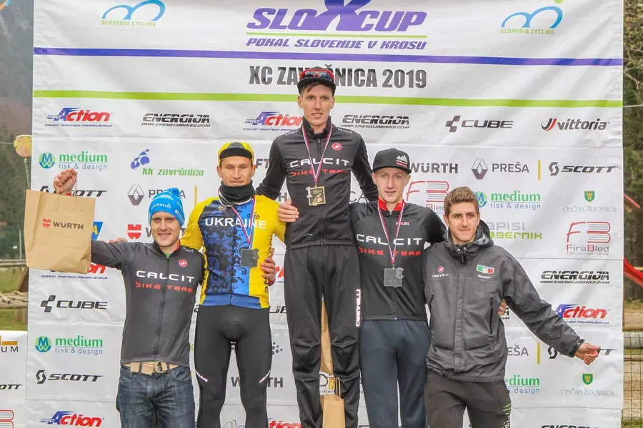 Gorsko kolesarstvo: Rok Naglič v Završnici prehitel vso konkurenco