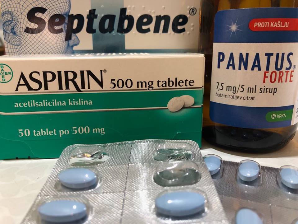 Dosedanja omejitev izdaje zdravil na recept za zdravljenje za največ en mesec odpravljena