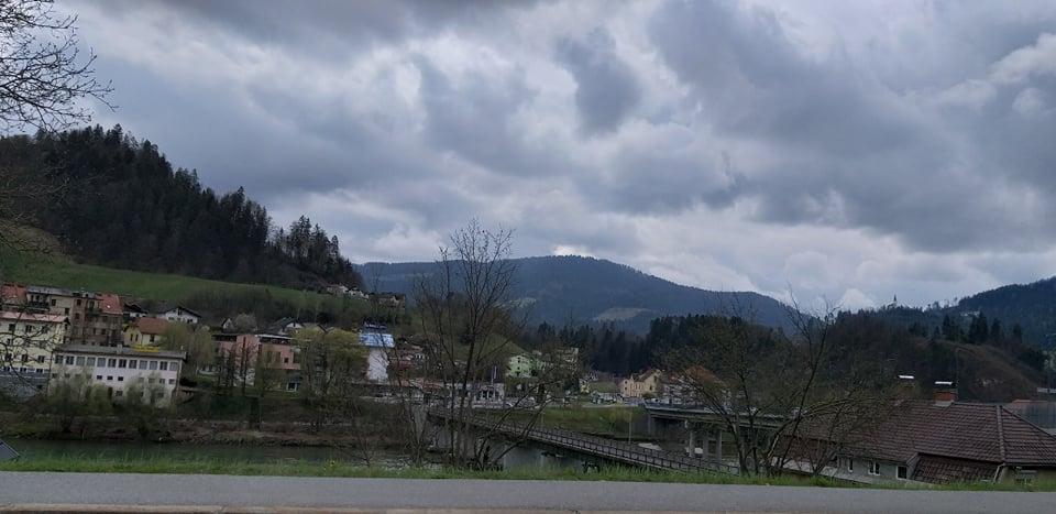 V Dravogradu krajani izglasovali manjša vlaganja v urbano opremo in igrišča ter v sprehajališče za pse