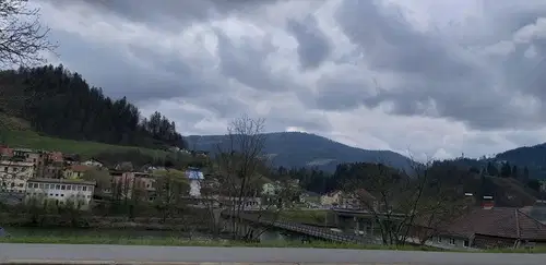 V Dravogradu krajani izglasovali manjša vlaganja v urbano opremo in igrišča ter v sprehajališče za pse