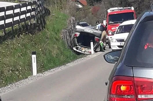 FOTO: Prometna nesreča na Preškem vrhu