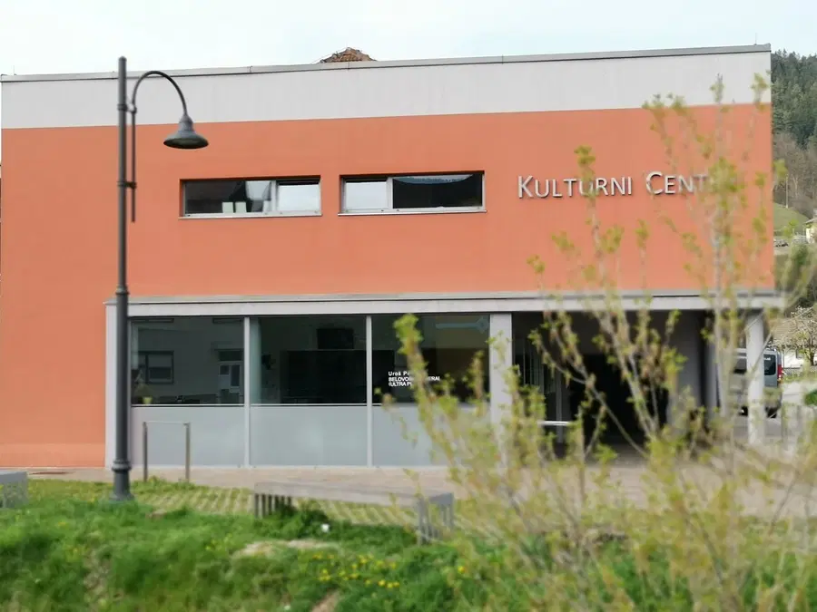 Kulturni center Ravne ponuja abonma po izbiri