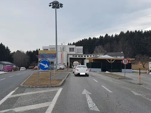 Na Koroškem bodo zaprti ti mejni prehodi