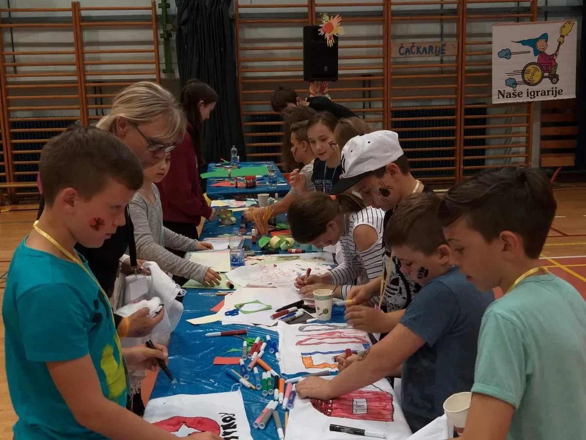 Na Ravnah je na festivalu "Naše igrarije 2019" uživalo več kot 250 udeležencev (FOTO)