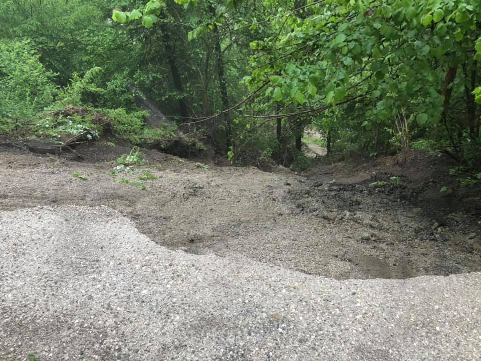 Cesta Prevalje - Leše zopet neprevozna