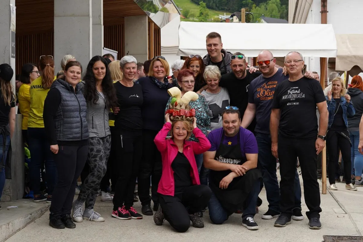 Najbolj brano maja: Makaronflajš zbližal Korošce, zmagovalci so vsi (VIDEO in FOTO)