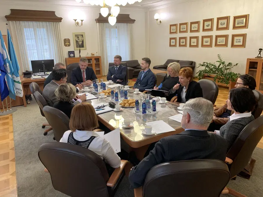 Minister mag. Zoran Poznič na delovnem sestanku v Slovenj Gradcu