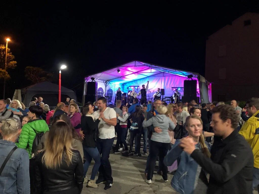 Modrijani poskrbeli za zabavo na Prevaljah in v Mislinjski Dobravi (VIDEO in FOTO)