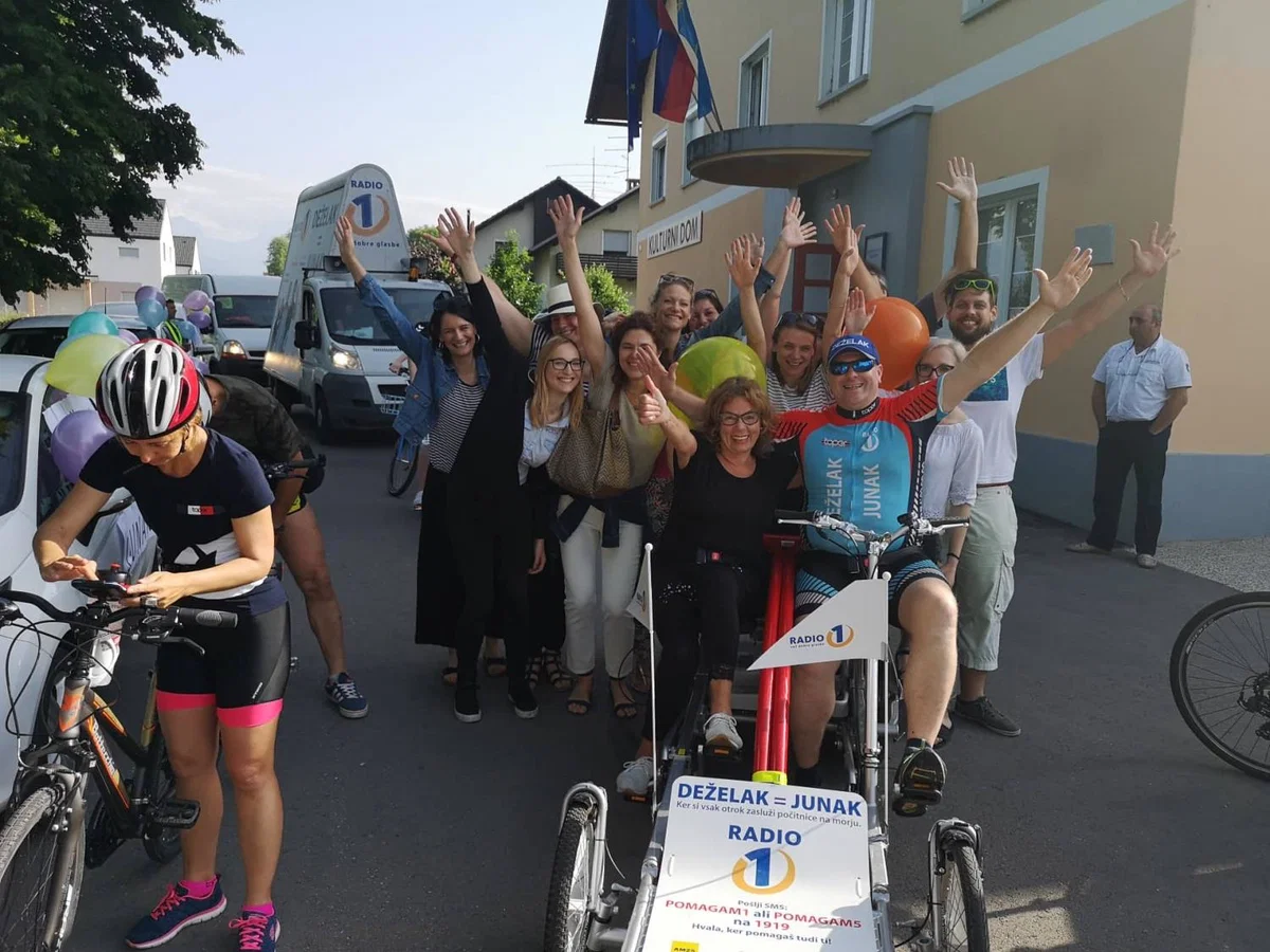 Deželak svojo pustolovščino za otroke, ki ga je pripeljala do 280 tisočakov, začel na Koroškem