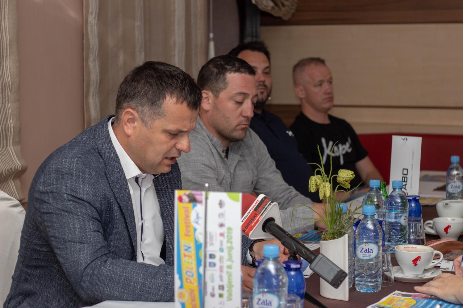 Poletje na Kopah: "Zavedamo se, da ne moremo prodajati postelj, ampak doživetja" (VIDEO in FOTO)