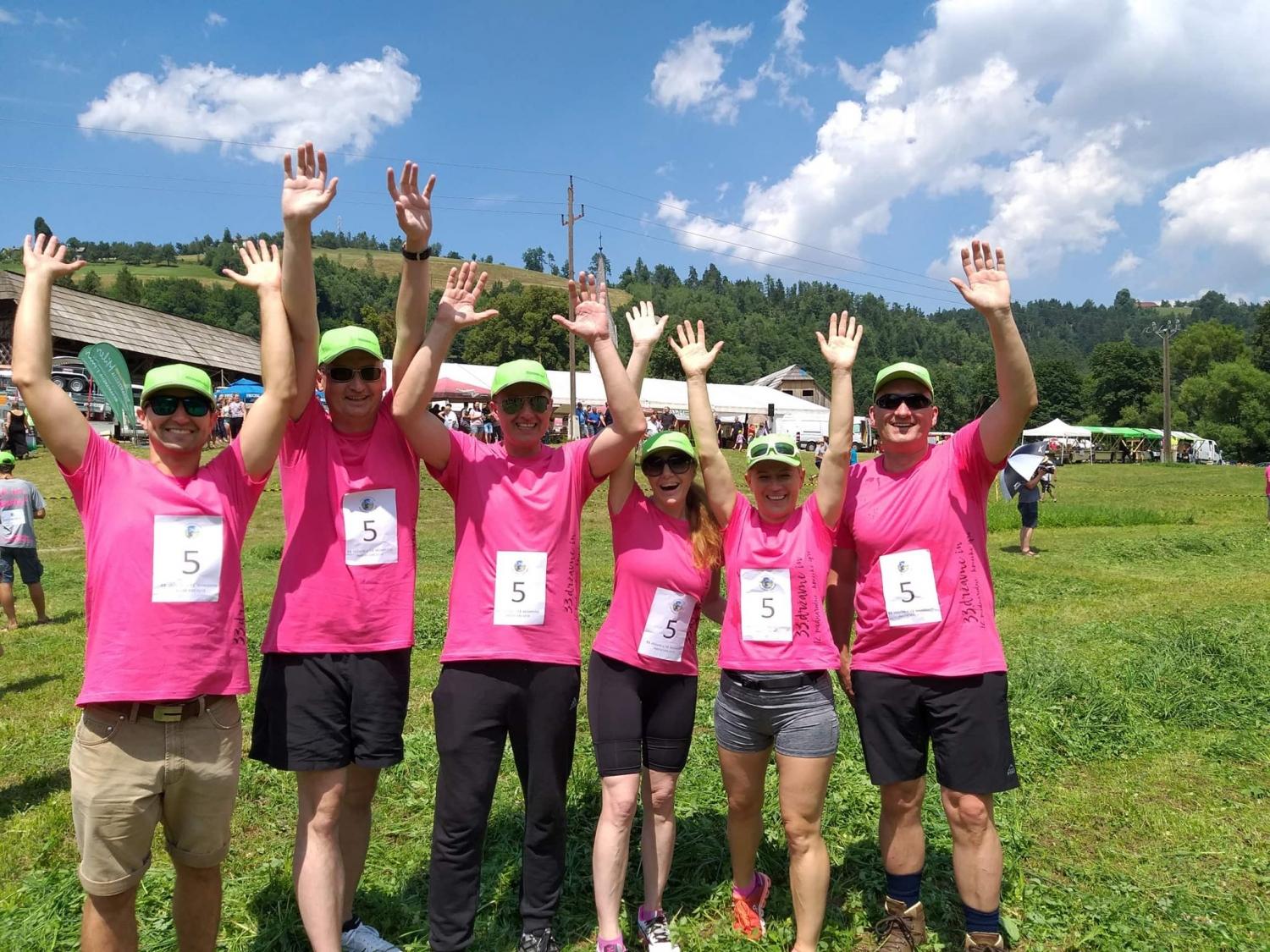 Med 150. tekmovalci kmečkih iger na Poljani tudi kmetijska ministrica