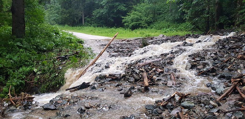 Mislinjo že drugič v desetih dneh zajelo neurje. Koliko škode bo tokrat?