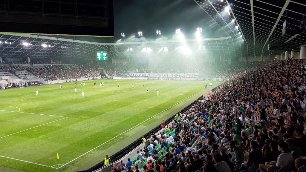 Nedeljsko tekmo med Mariborom in Olimpijo bodo policisti spremljali tudi s tehničnimi sredstvi za fotografiranje in snemanje