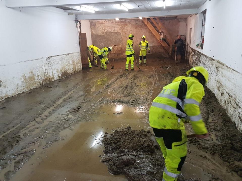 FOTO in VIDEO: Posledice včerajšnjega neurja v Mislinjski dolini: toča, poplave, podrta drevesa ...