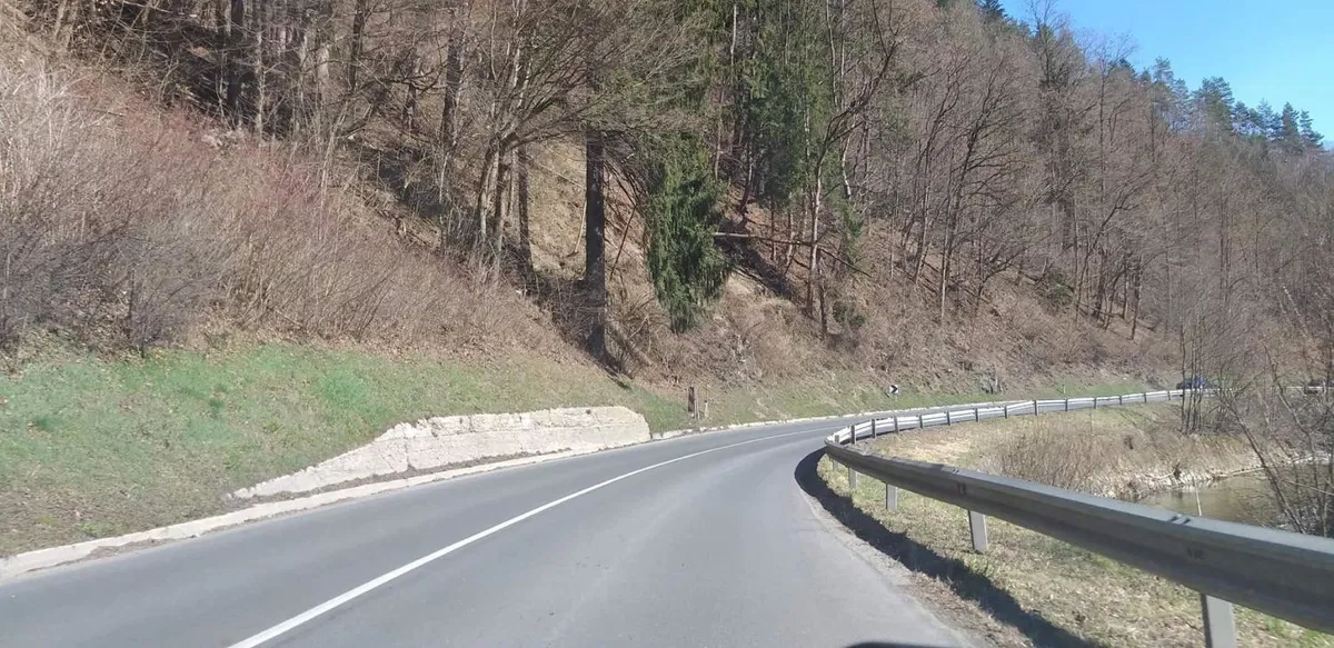 Hitra cesta: Zaprtje finančne konstrukcije ostaja izziv za vlado Marjana Šarca