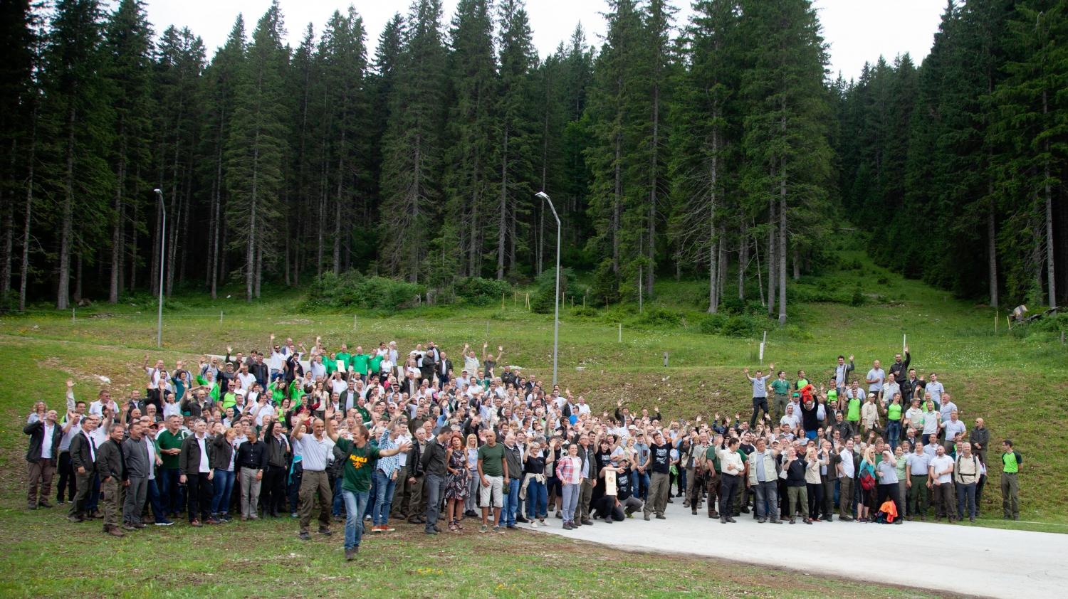 Ekipa ZGS OE Slovenj Gradec na srečanju gozdarjev na Pokljuki osvojila tretje mesto