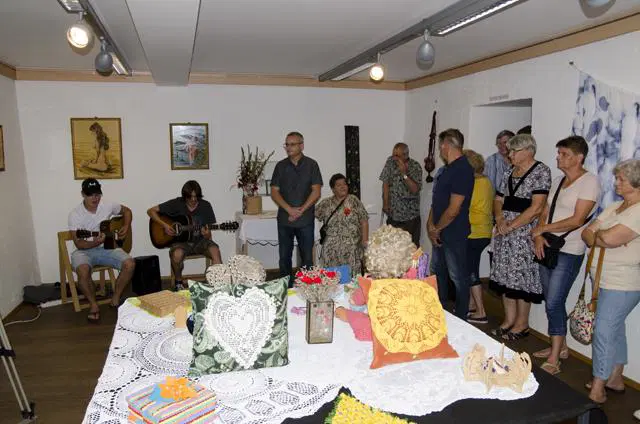 Invalidnost ni ovira: Jasna in Florijan Pšeničnik ponovno navdušujeta z ročnimi deli (FOTO)