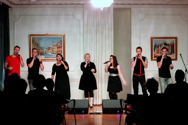 Vokalna skupina Jazzvo na Dvorcu Bukovje postregla z vrhunsko glasbo (FOTO)