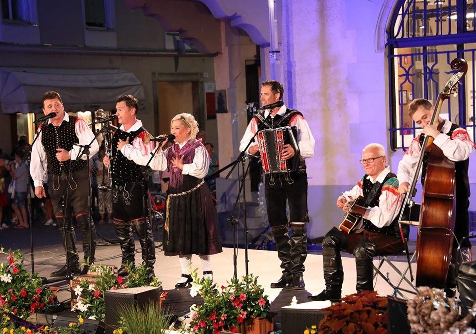 Na 50. ptujskem festivalu nastopili tudi koroški ansambli (FOTO in VIDEO)