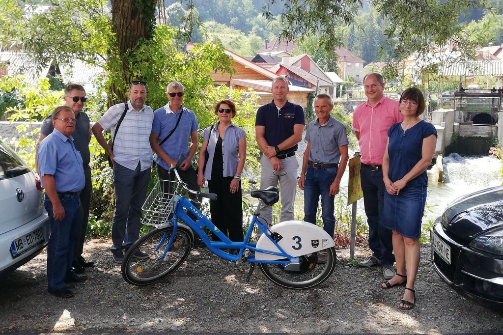 Direkcija RS za vode obiskala Koroško. Prevaljski župan je pristojne seznanil s plazljivostjo na območju občine, obiskali pa so tudi Mislinjo in Ravne