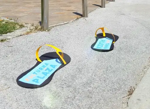 Kulturna plaža: spočijmo si noge v Kulturnem centru Ravne