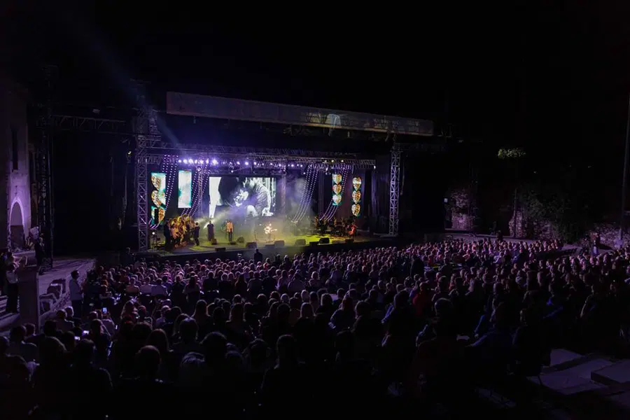 Dobrodelni koncert Viljem Julijan: "Dajmo malim borcem našo ljubezen in podporo"
