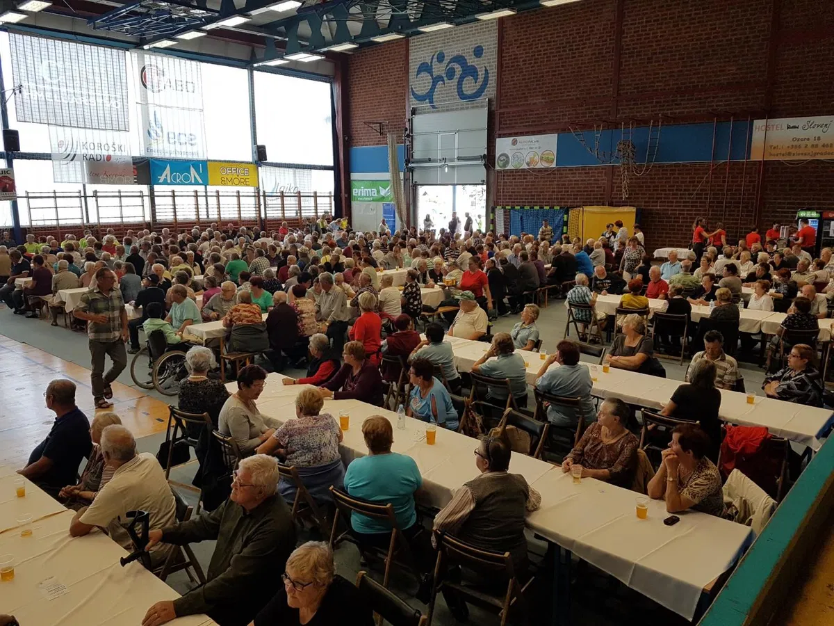 Slovenjgraški župan na srečanju upokojencev: "Danes smo se tukaj zbrali ljudje, ki dobro v srcu mislimo" (VIDEO in FOTO)