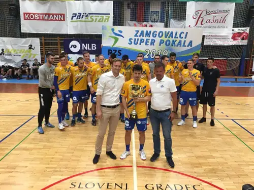 Celjski rokometaši že sedmič zmagovalci superpokala (FOTO)