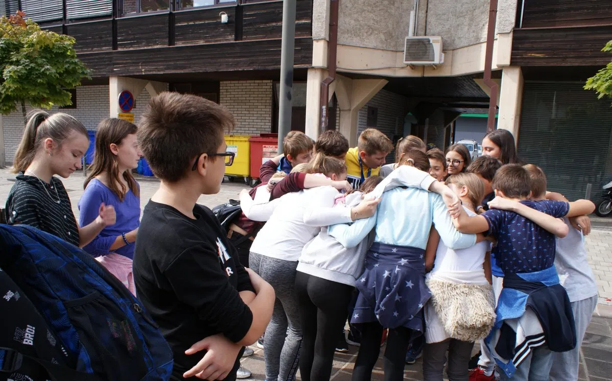 Podnebni štrajk: na ulicah tudi mladi na Ravnah (FOTO)