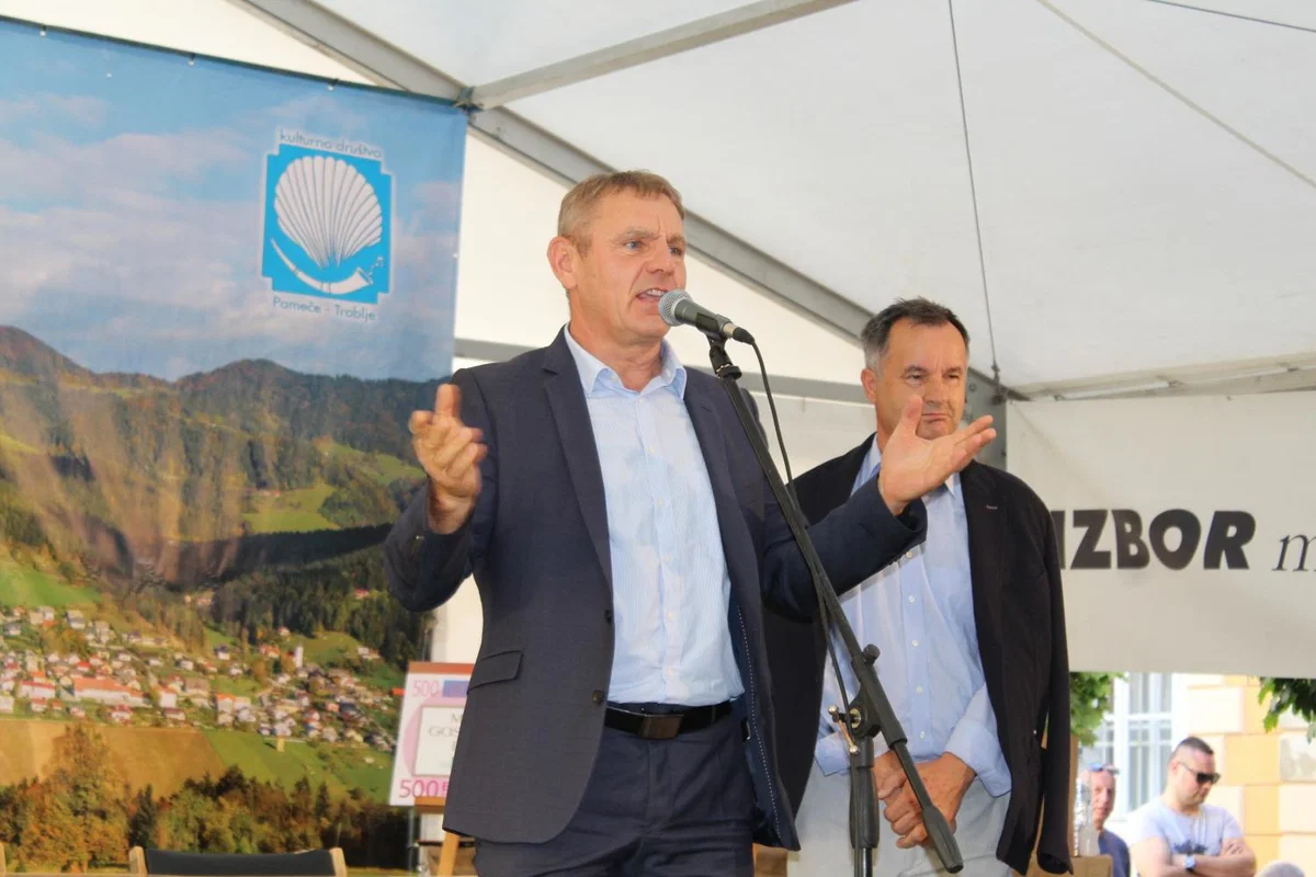 Vrisk protestno odhaja iz nadzornega sveta DBS