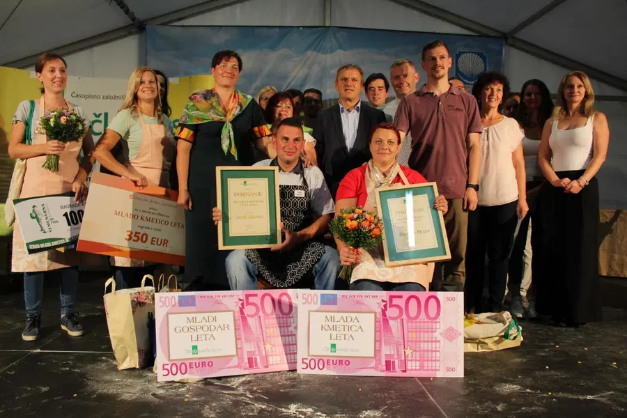 Zmaga je ostala na Koroškem. Mladi gospodar je Uroš Hovnik, mlada kmetica pa Brigita Petek (VIDEO in FOTO)