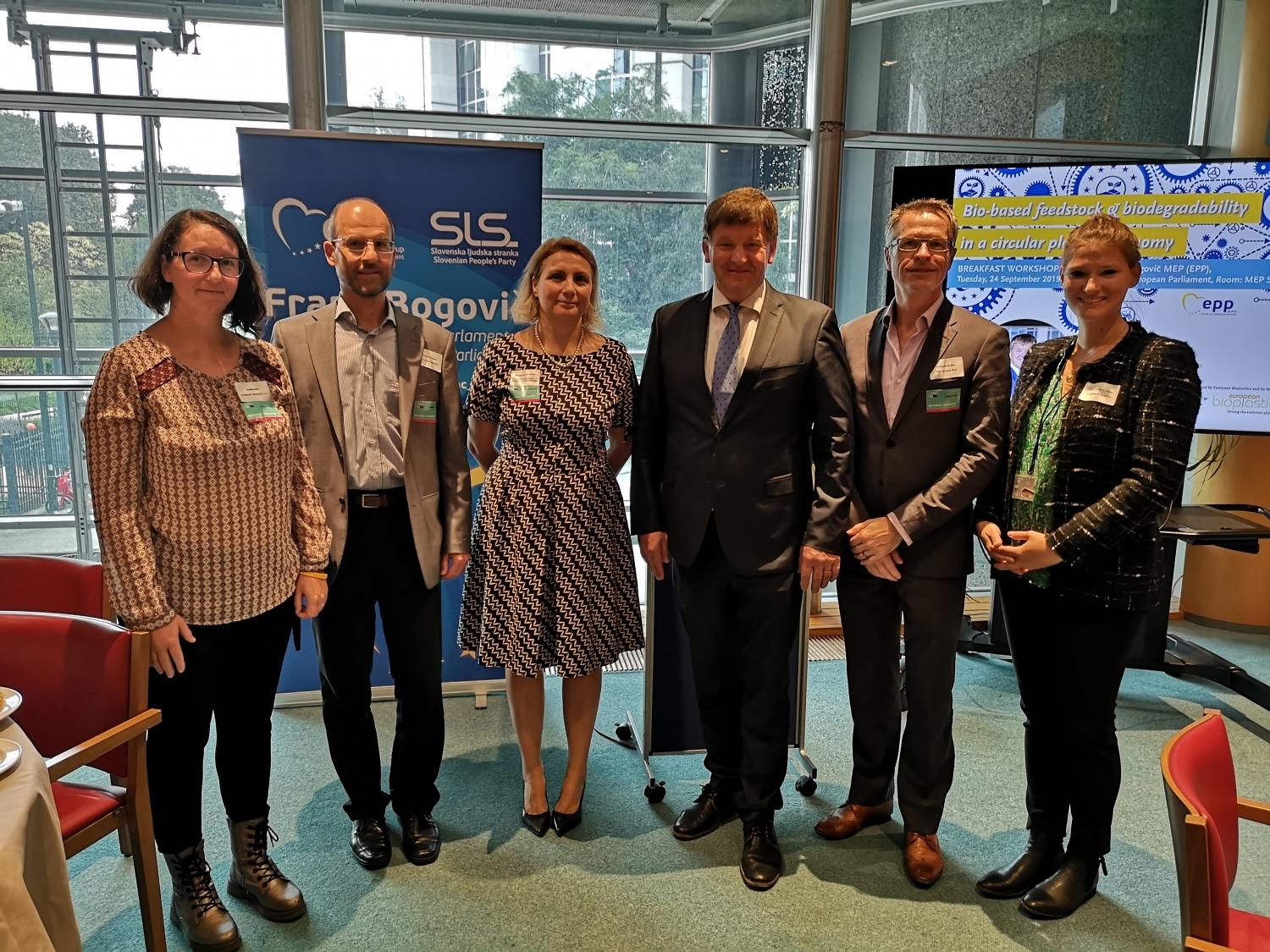 Podjetje Evegreen prodira v tujino. Tokrat so se predstavili v Bruslju (FOTO)