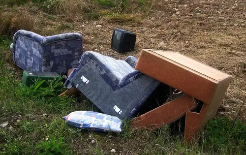 Preverite lokacije in datume zbiranja kosovnih odpadkov v Mežiški dolini