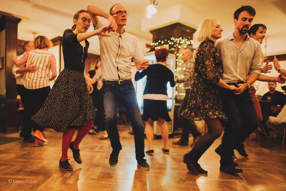 Preplešite jesen z društvom SwinGradec