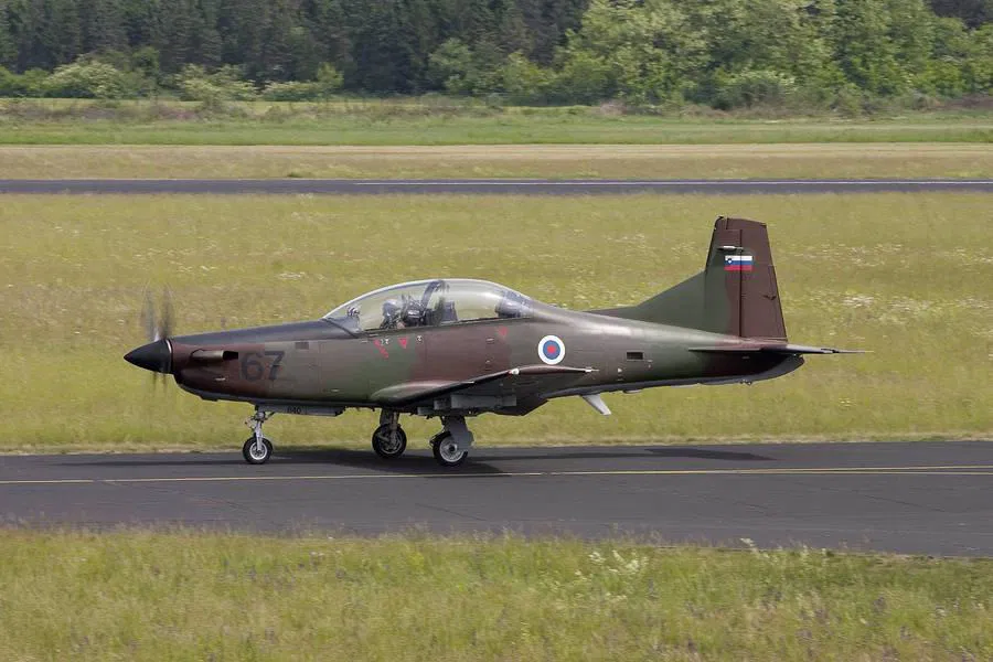 Dravograd: letalo poškodovalo daljnovod